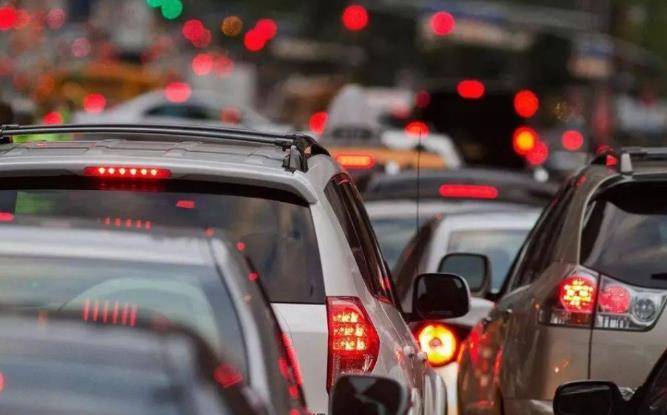 "郊区牌"来了,或产生"拥堵费"?_搜狐汽车_搜狐网