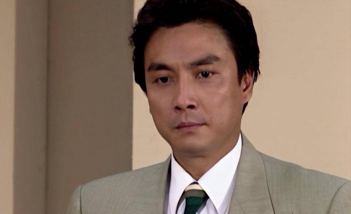 宣布不再拍戏后,74岁刘松仁近照曝光,怎么瘦成这样了?_演技_妻子_角色