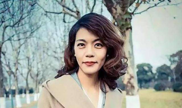 原创复旦美女教授陈果朋友是无用的