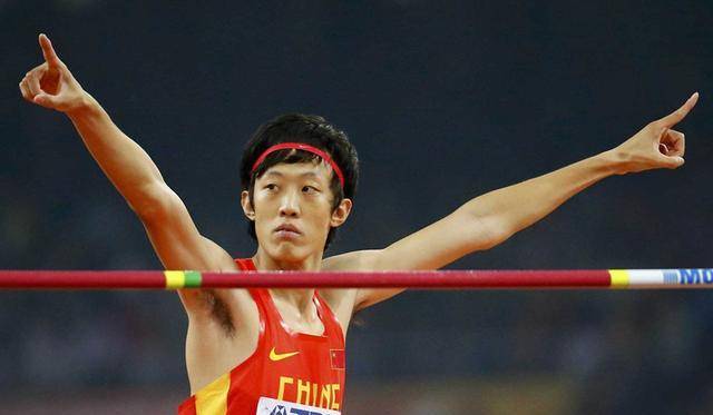 原创张国伟跳高成绩超越朱建华训练又很刻苦为何被国家队开除