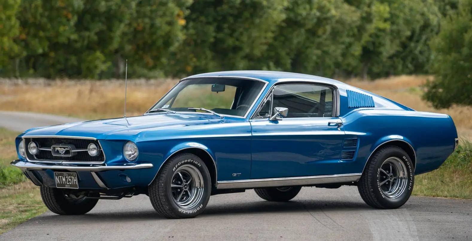 亲民跑车首选!福特野马简史,写给纯油车的情书!_搜狐汽车_搜狐网