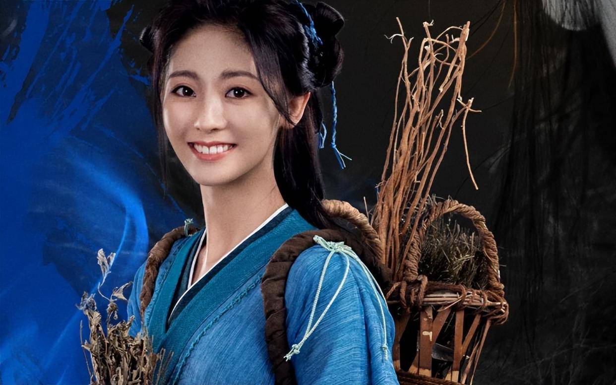 任嘉伦新剧改名躲过了29岁邢菲却被网红出身的她勾住了魂