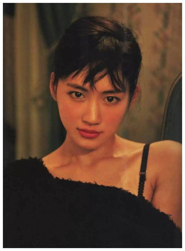 绫濑遥_时尚_角色