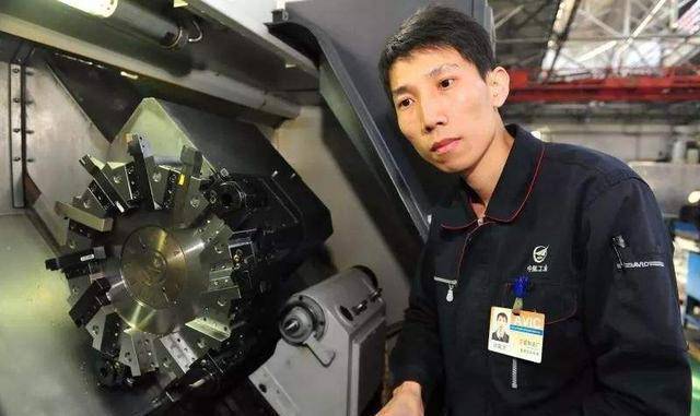 原创困扰几十年的发动机难题被一中国普通工人突破每年能节省上亿