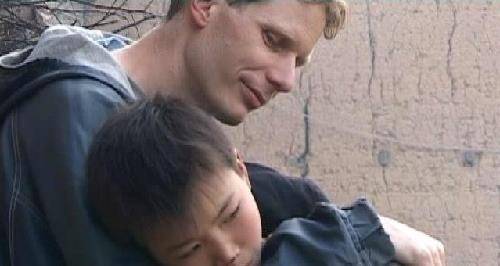 原创在广西大山支教10年拒绝评选感动中国的卢安克后来怎样了