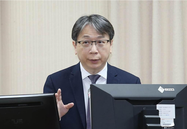 国防部摊牌后,台当局称美会继续挺台,赖清德将换强硬派接管防务_蔡明