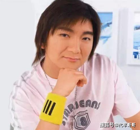 原创当红时却消失的10位歌手有人离世有人出家有人被骗千万