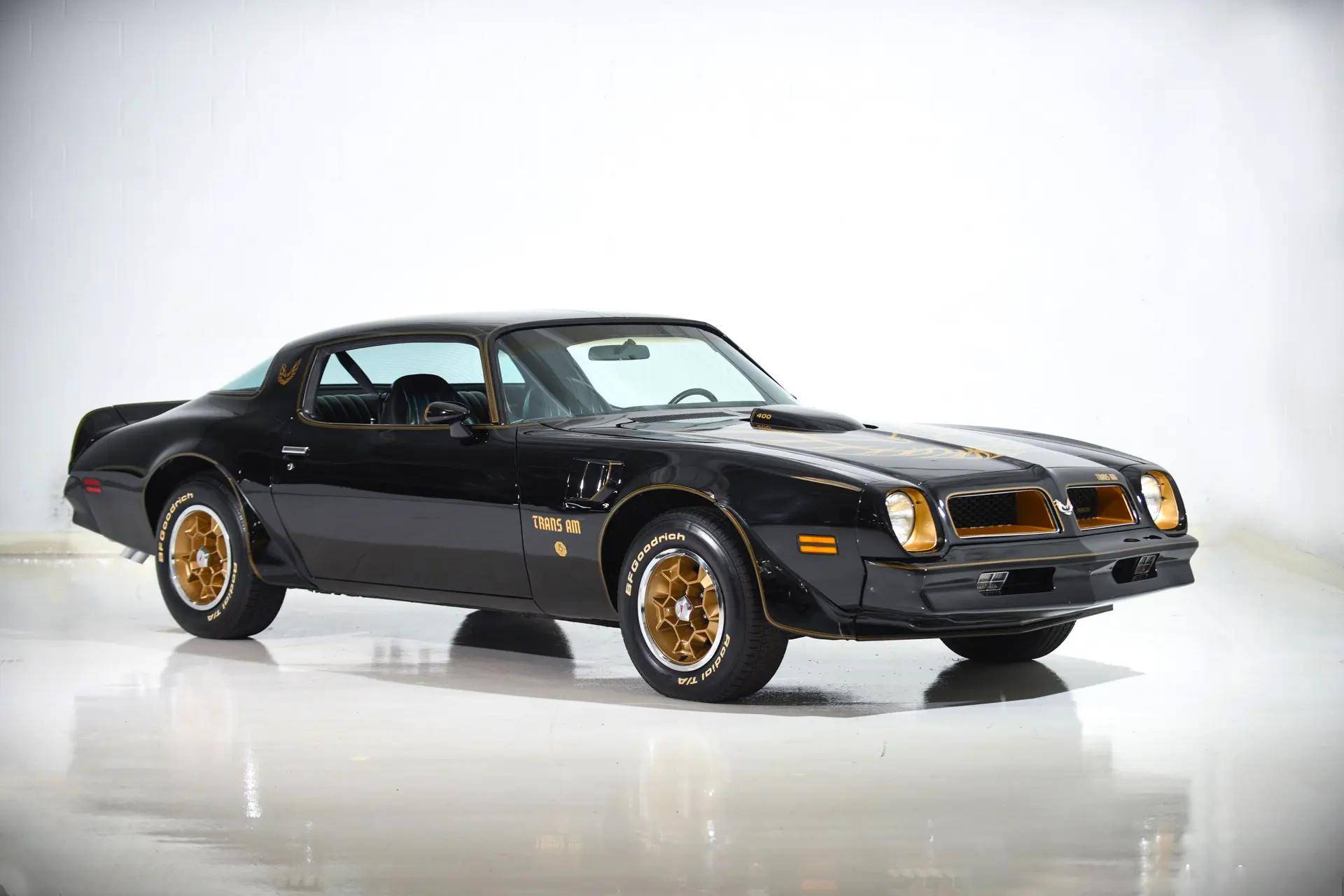 1976年庞蒂亚克火鸟全车翻新 从报废车恢复到新车状态_搜狐汽车_搜狐