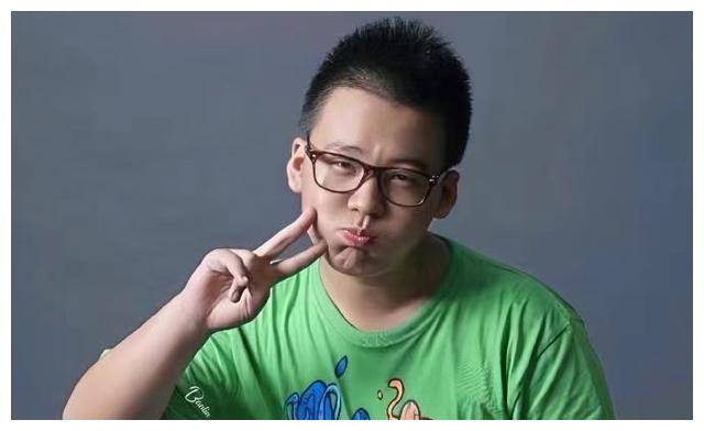 郭麒麟胖了?他坚定清醒,让多少星二代尴尬无措?_儿子_相声_王慧