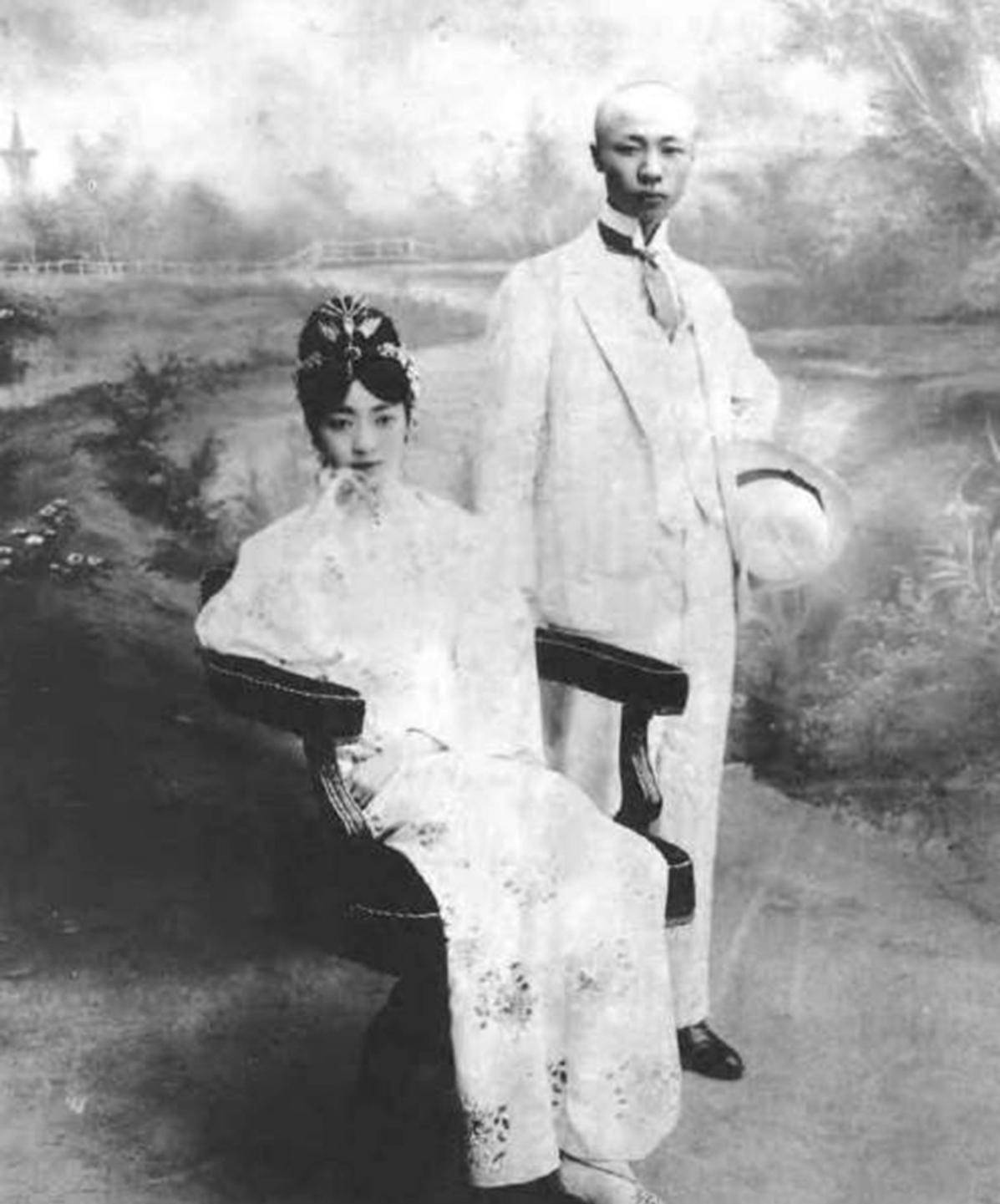 原创婉容的烟瘾有多大内务府的记录显示专家能活到39岁已是奇迹