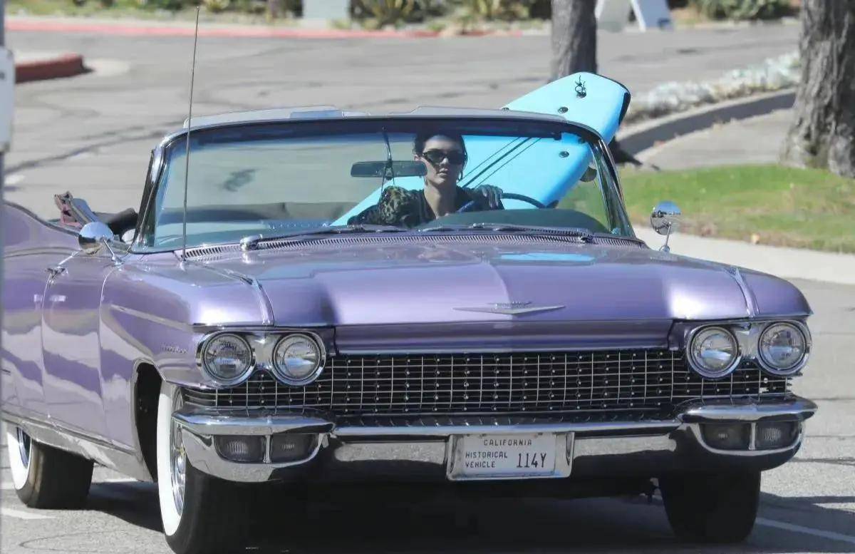 曾经每个美国人的梦想之车,为奢华冠名的凯迪拉克eldorado_搜狐汽车