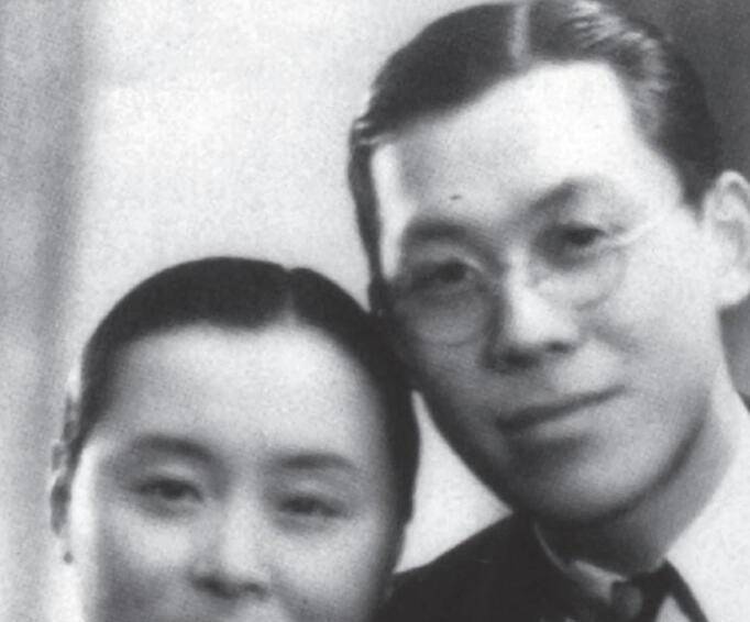 原创徐志摩长子徐积锴成年后违祖父期许受母亲影响极深