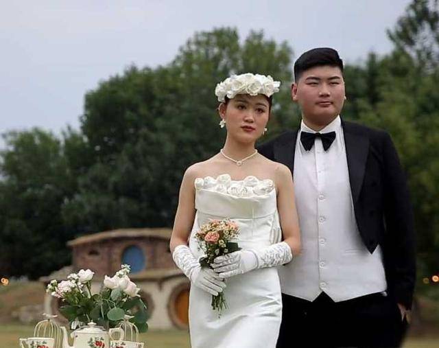 而大衣哥的儿媳妇陈梦更是心痛不已.