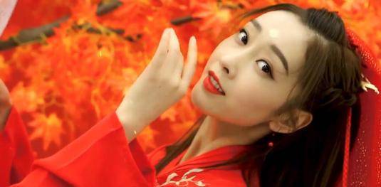 所以才会有"长安水边多丽人"