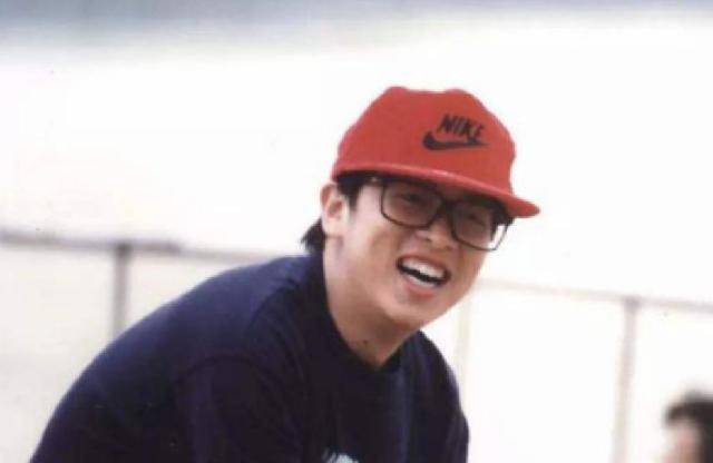 31岁去世,女友痴守10年才嫁人,母亲守墓园度余生_张雨生_张玉仙_音乐