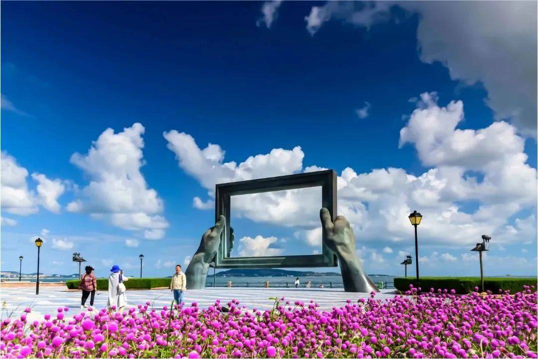 在威海龙年一起奔赴山海去追光