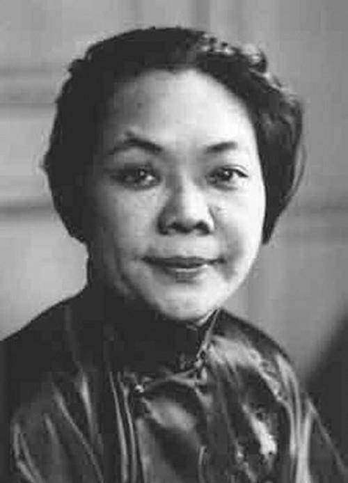 原创民国知名的美女刺客一条街以她命名外孙女是家喻户晓的明星