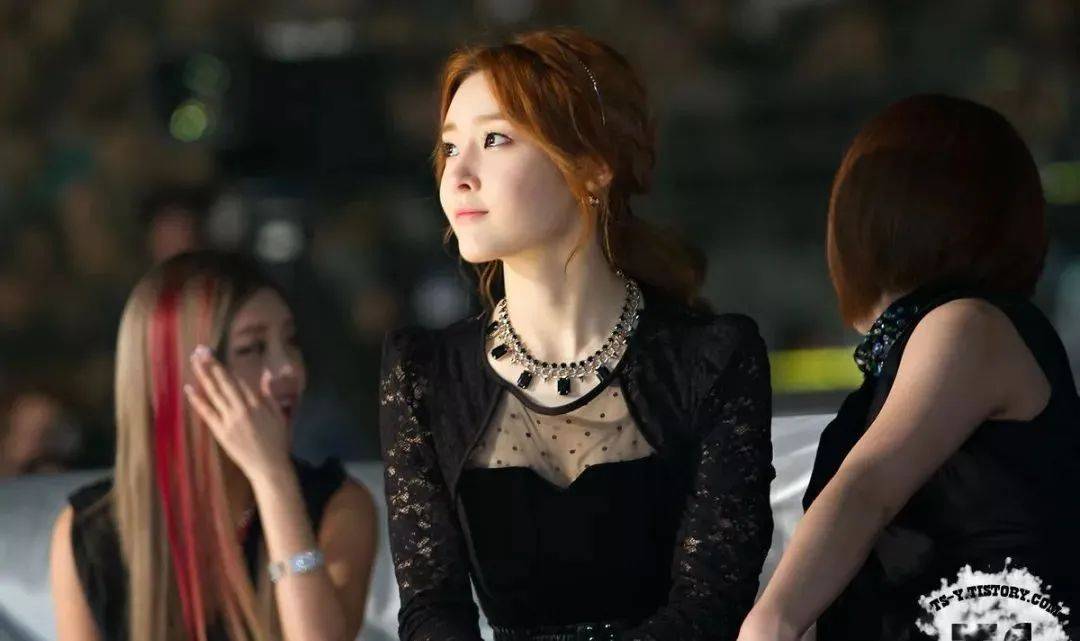 离婚闹崩了,老公在孩子脸上大小便…_韩雅凛_金英杰_刘花英