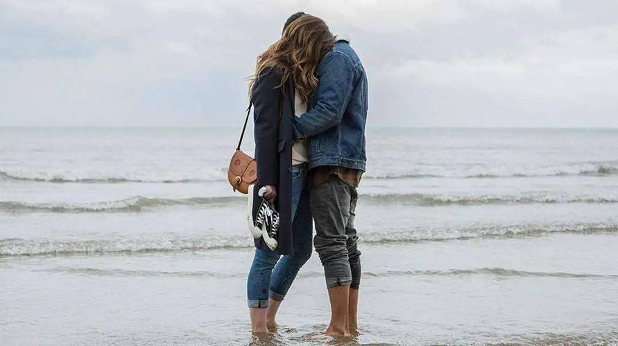 原创当一个男人发了疯的想念你会做出三个冲动的行为