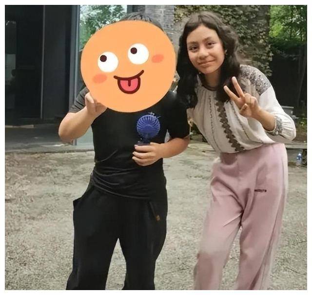 刘烨登山探险家人儿女风采独特妻子被误认年过六旬