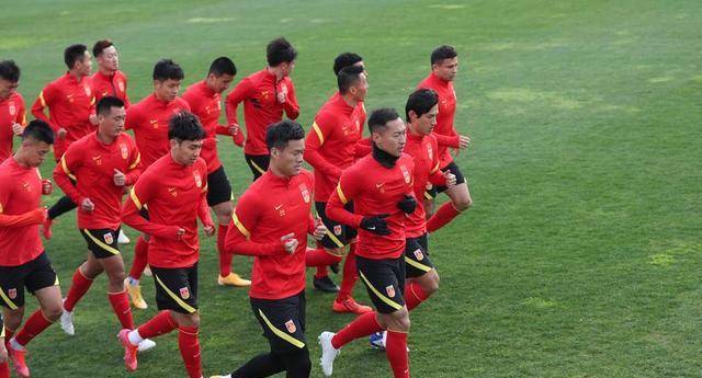 原创国足集训名单曝光吴曦离队原因揭晓新主帅强势表态