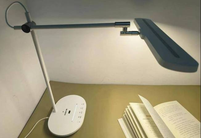 照明灯具十大排名有哪些?揭秘护眼台灯十大品牌,小白直接可以入