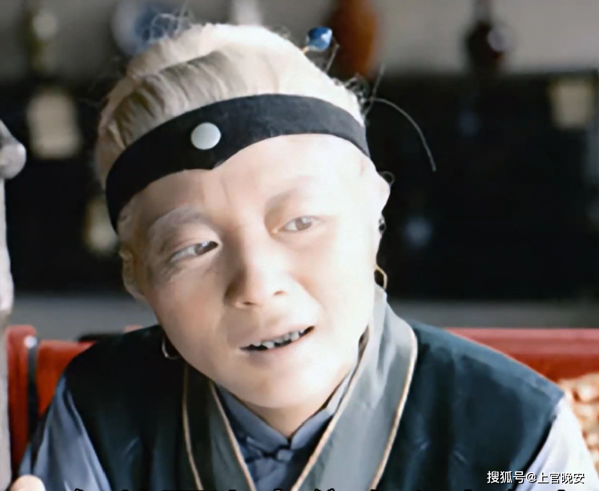 87版红楼梦陈晓旭化完妆看到镜子里的自己哭了都是因为他