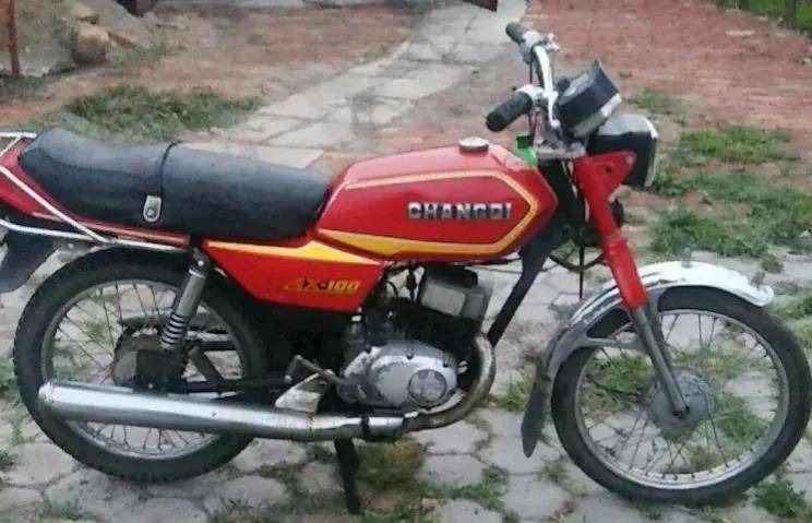 经典神车,金城-铃木ax100成为一代人的回忆_搜狐汽车_搜狐网