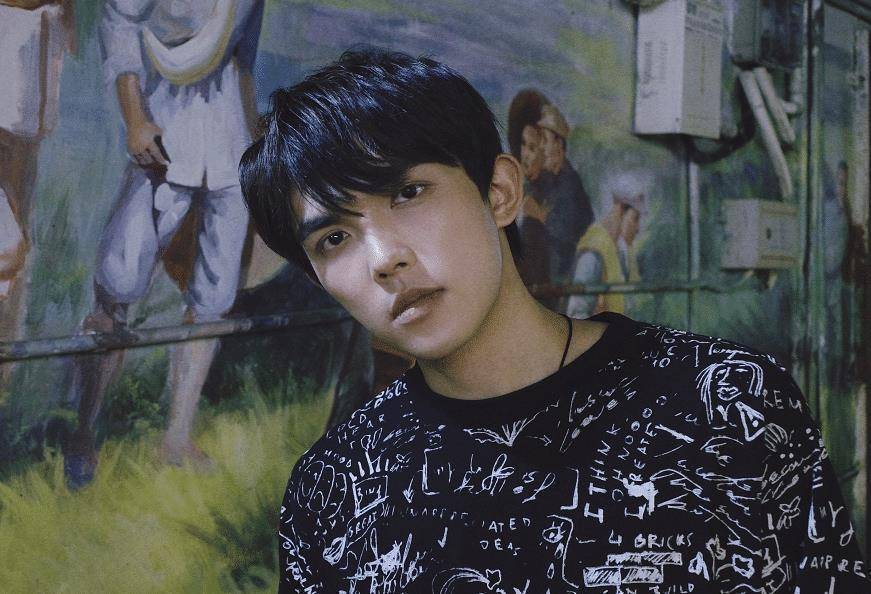 李柄熹发文回应争议,底下评论区却都在指责,自诩正义