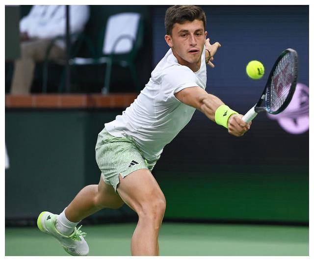 123勇夺5连胜,让人大跌眼镜!_纳尔迪_德约科维奇_比赛