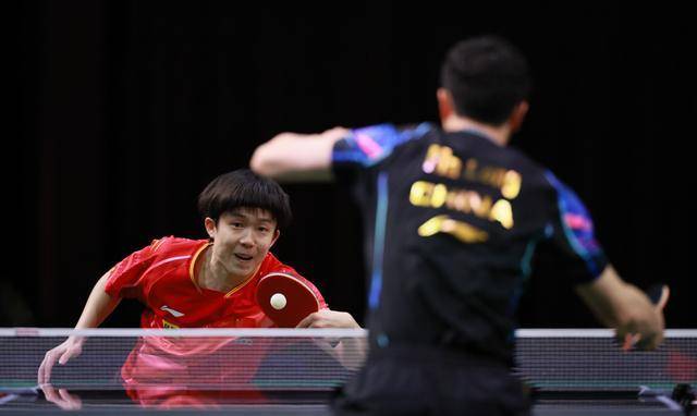 0:3不敌华裔选手,王楚钦3:0大获全胜_对阵_邱党_吉村真