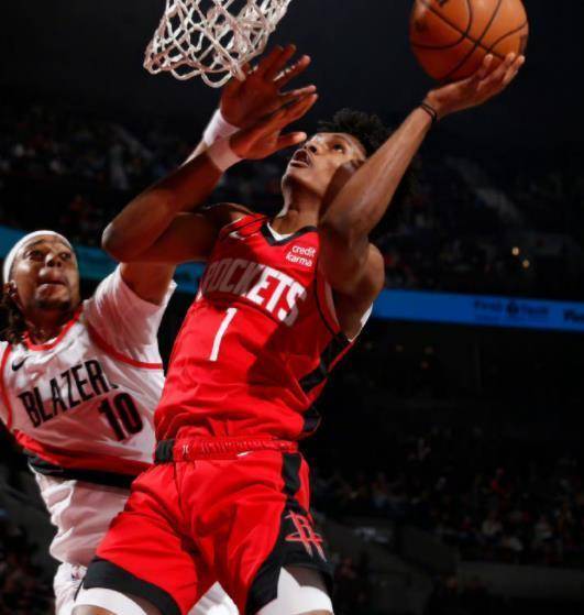 原创火箭队大胆调整阵容应对挑战勇敢迎战马刺队