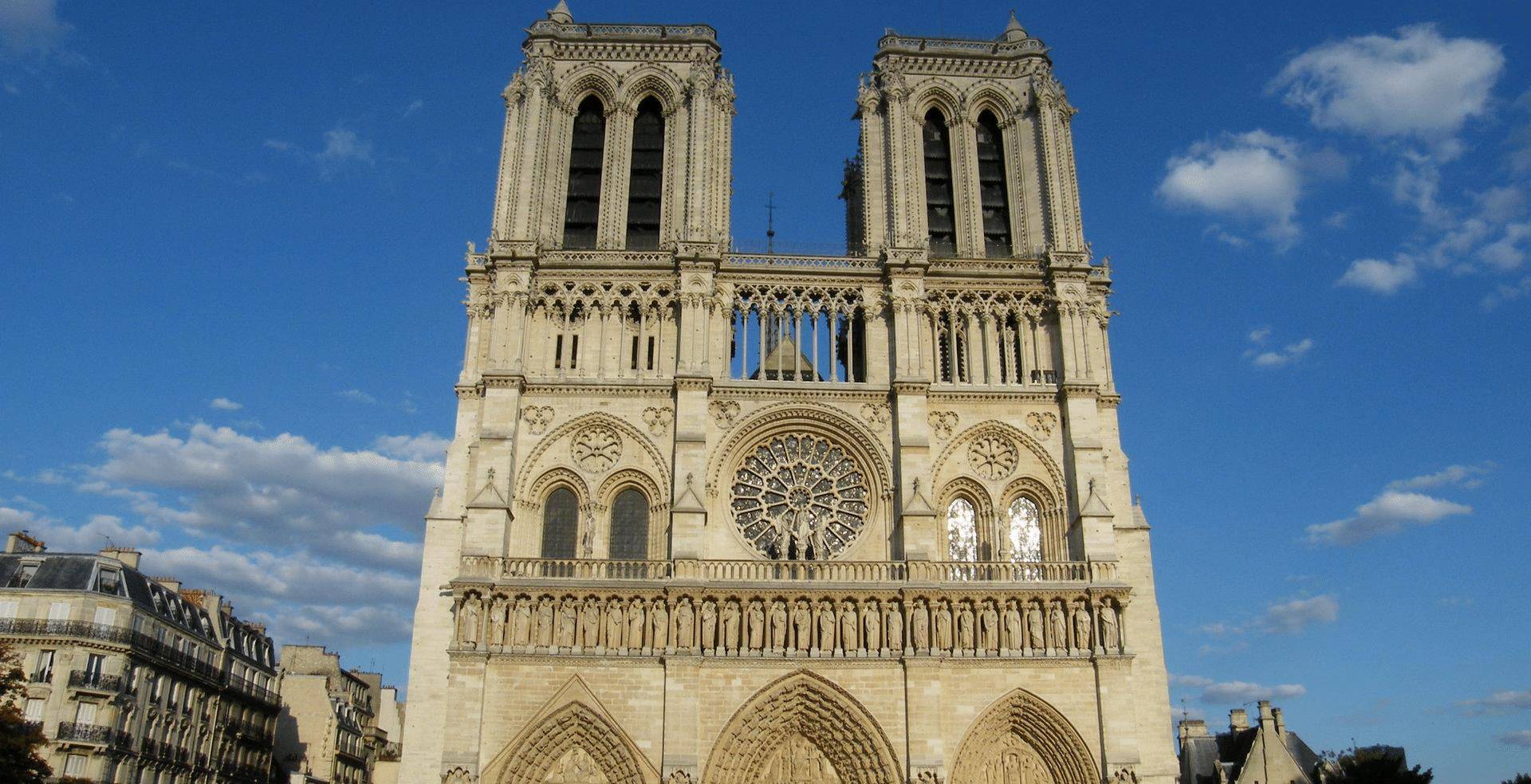 巴黎圣母院:风雨850年,只为向人们呈现世所罕见的艺术瑰宝