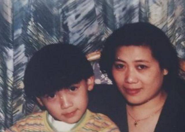 原创从龙套变顶流朱一龙不靠容貌而是更清醒和通透的心态