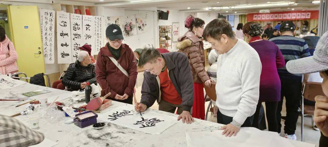 缤纷丨书画雅集甲辰岁首笔落沉浮书画家随春献爱雅集