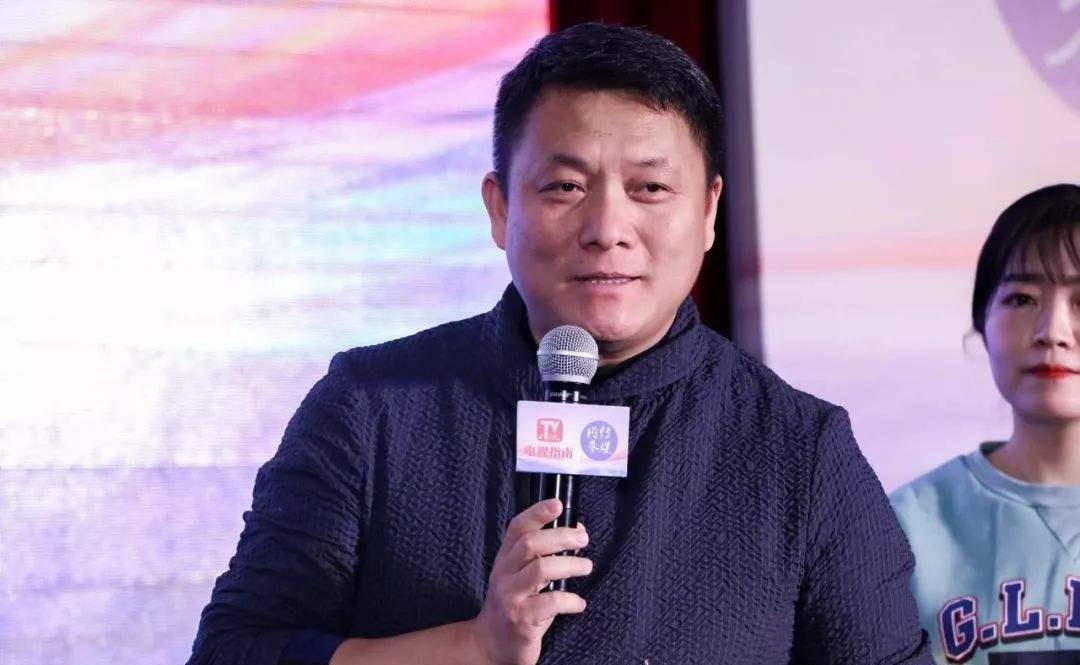 小娘惹导演郭靖宇与弟弟合作拍戏13年与老婆相爱27年