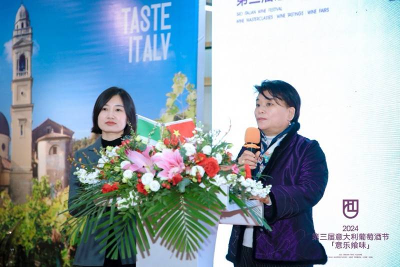 婕妮王董事长王建英女士表示:葡萄酒是意大利文明和文化传统当中非常