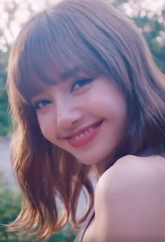 当镜头拉近,看清睫毛,羡慕了_五官_眼睛_女孩子