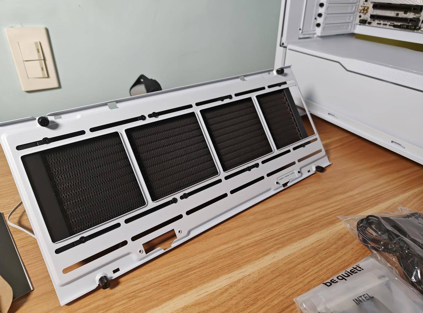 原创二万元打造高品质白色主题电脑机箱比高端技嘉主板还贵细节分享