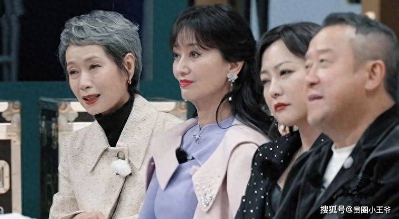 原创70岁赵雅芝和61岁叶童同框我感慨年龄真的不是问题
