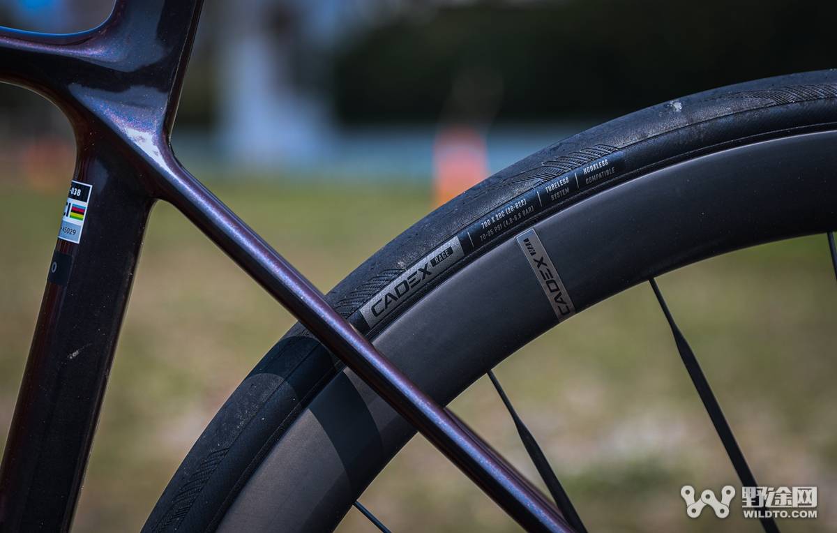 挑战性能极限 捷安特tcr advanced sl 0公路车实测_搜狐汽车_搜狐网