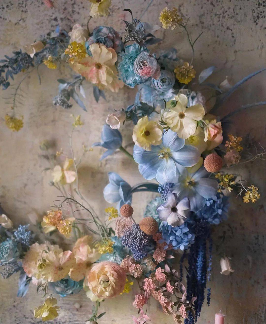 韩式花艺与油画结合的唯美花艺