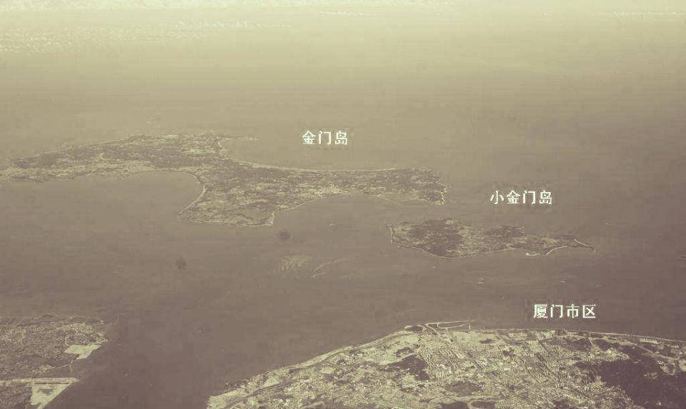 金门战役发起时间为10月24日午夜,第一批登翰慷800