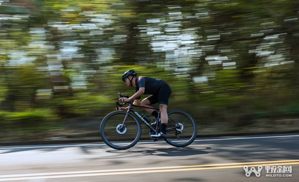 挑战性能极限 捷安特tcr advanced sl 0公路车实测_搜狐汽车_搜狐网