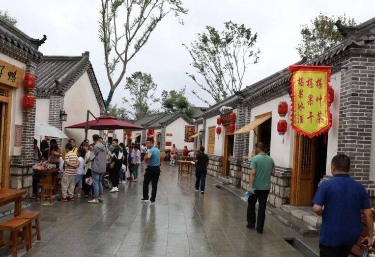 原创山东有座假古镇在近期意外走红但却引起了当地人的不满