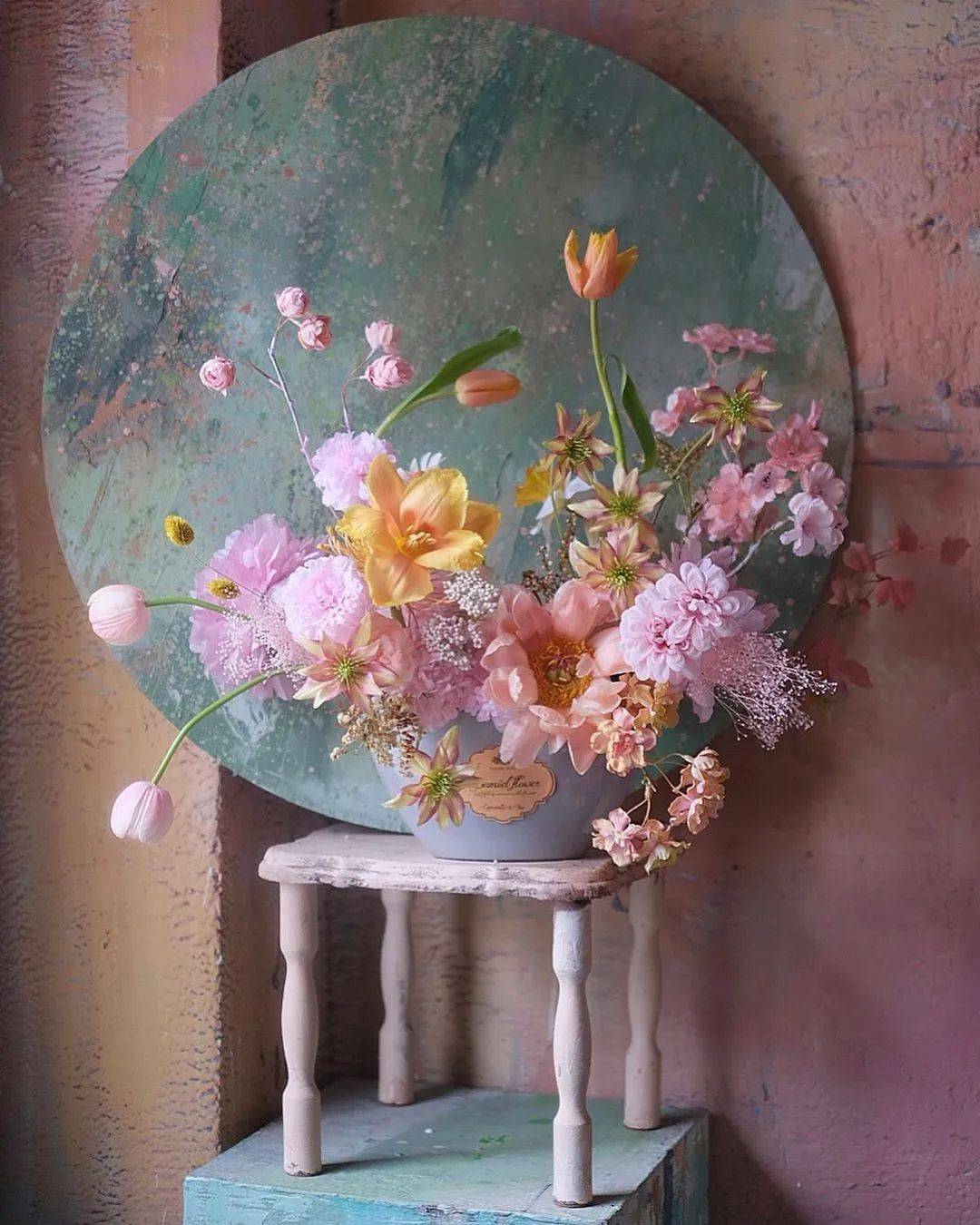 韩式花艺与油画结合的唯美花艺