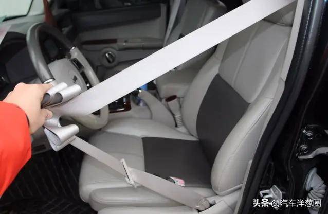 安全带,5万和50万的车型竟有这么大差别?_搜狐汽车_搜狐网