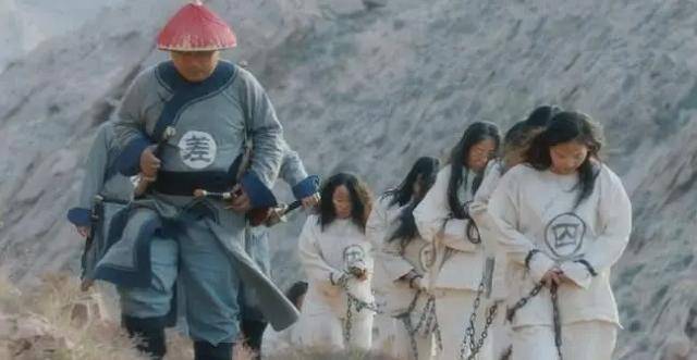 原创古代押运的女囚犯来回足足数千里路为何衙役们还争着要去