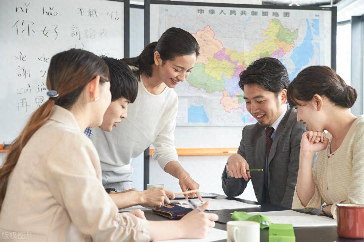 一,职业生涯规划师就业前景展望随着社会的进步和职业发展理念的不断