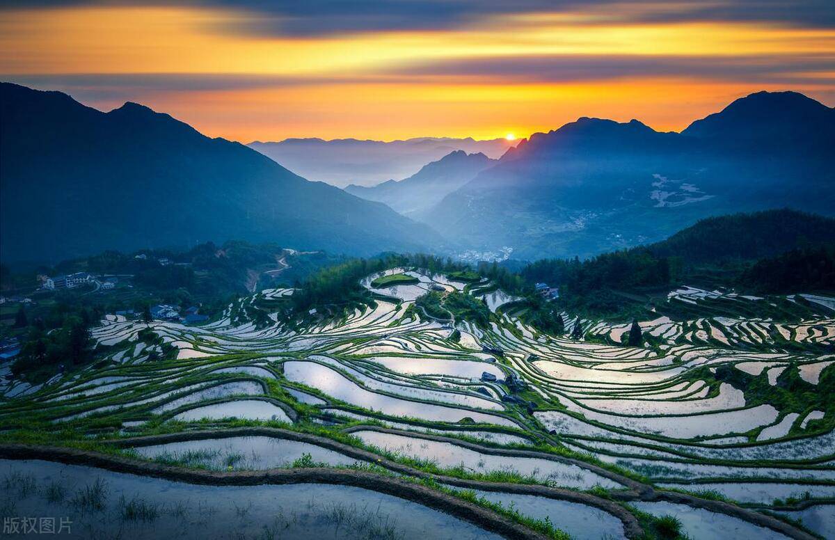 原创清明五一去哪儿玩短小假期去这5个地方也能玩出漫长美好